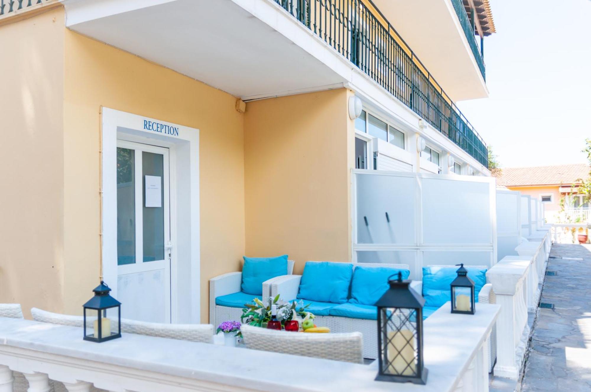 آغيوس غوذيوس Apart Hotel Blumarin المظهر الخارجي الصورة
