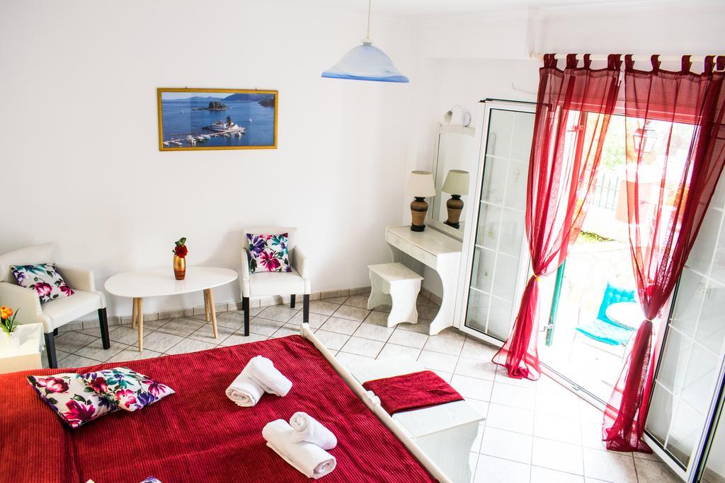 آغيوس غوذيوس Apart Hotel Blumarin المظهر الخارجي الصورة