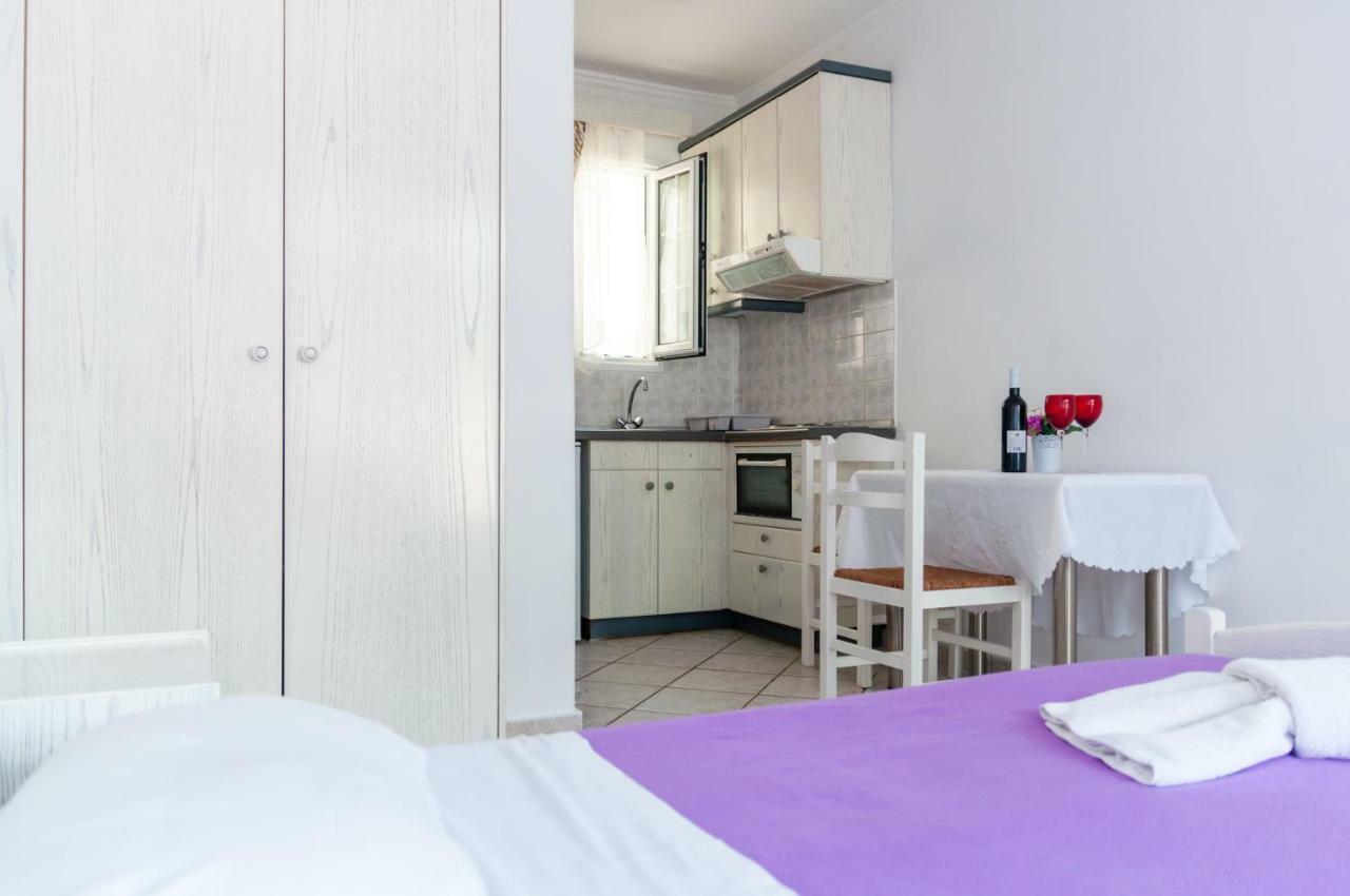 آغيوس غوذيوس Apart Hotel Blumarin المظهر الخارجي الصورة