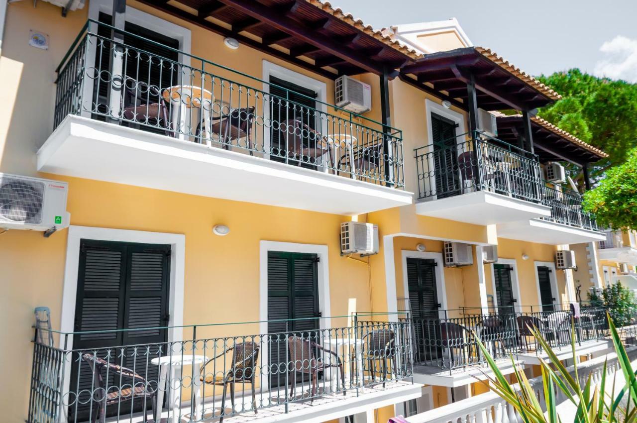 آغيوس غوذيوس Apart Hotel Blumarin المظهر الخارجي الصورة